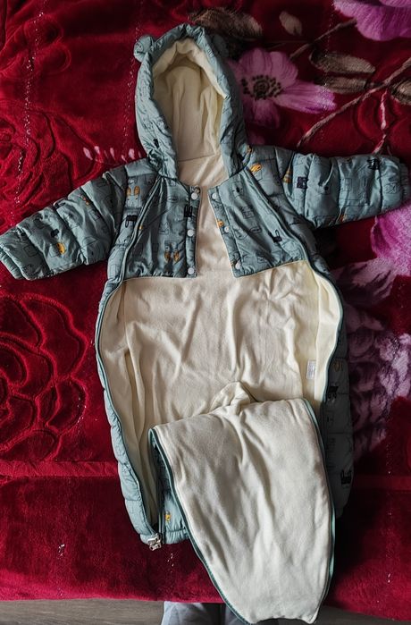 Детские комбинезоны