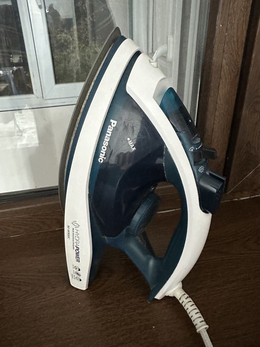 Продам Panasonic утюг.