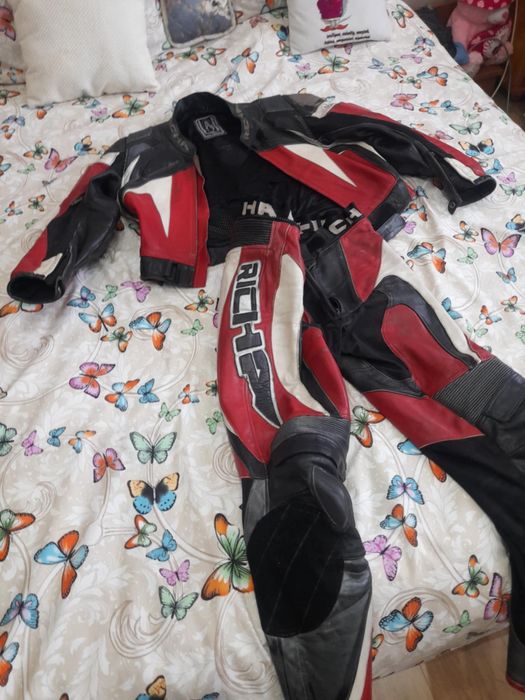 Мото екипи , кажени екипи