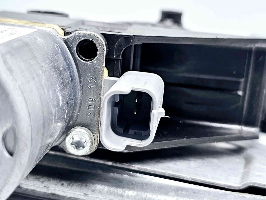 Macara electrica geam stanga fata Peugeot 208 [Fabr 2012-2024] 9673154