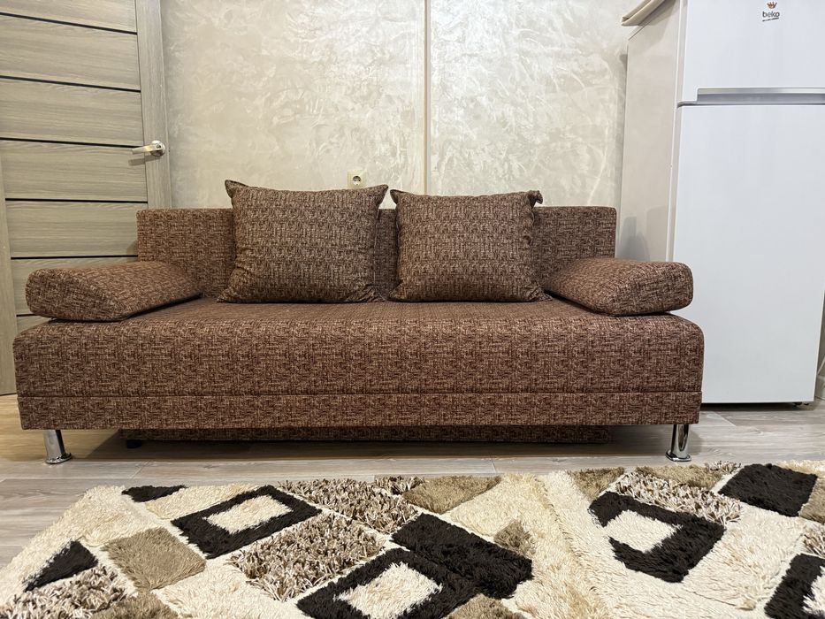 Диван тахта в отличном состоянии