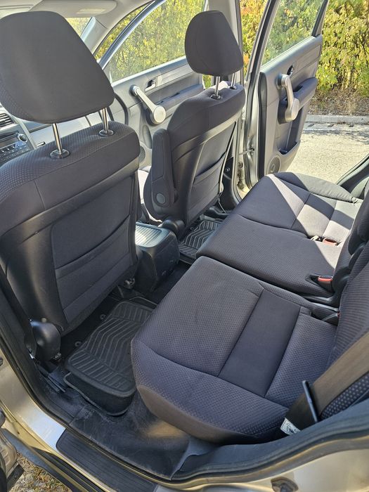 Vând Honda CR-V 2.2 CDTI