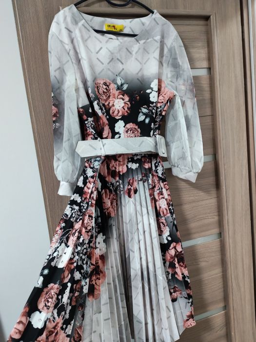 Rochie eleganta mărimea 44