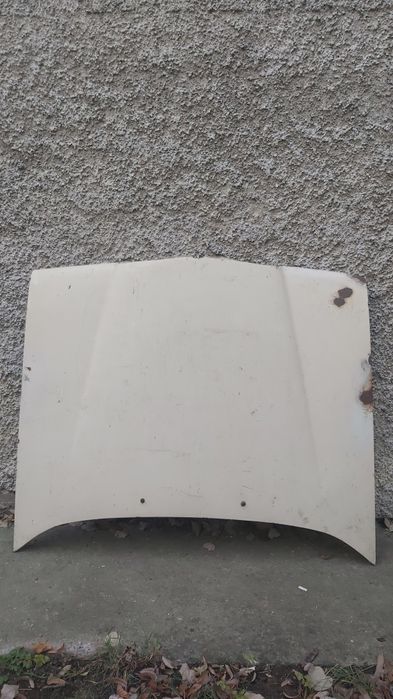 Капак от Mercedes w123