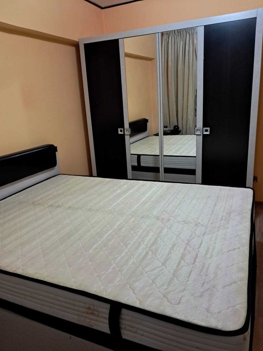 Vând apartament cu 4 camere, Vaslui, Piața Traian