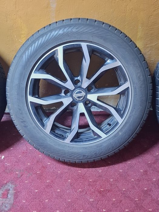 Roti iarna  r17 215 60 17 Nissan Qashqai