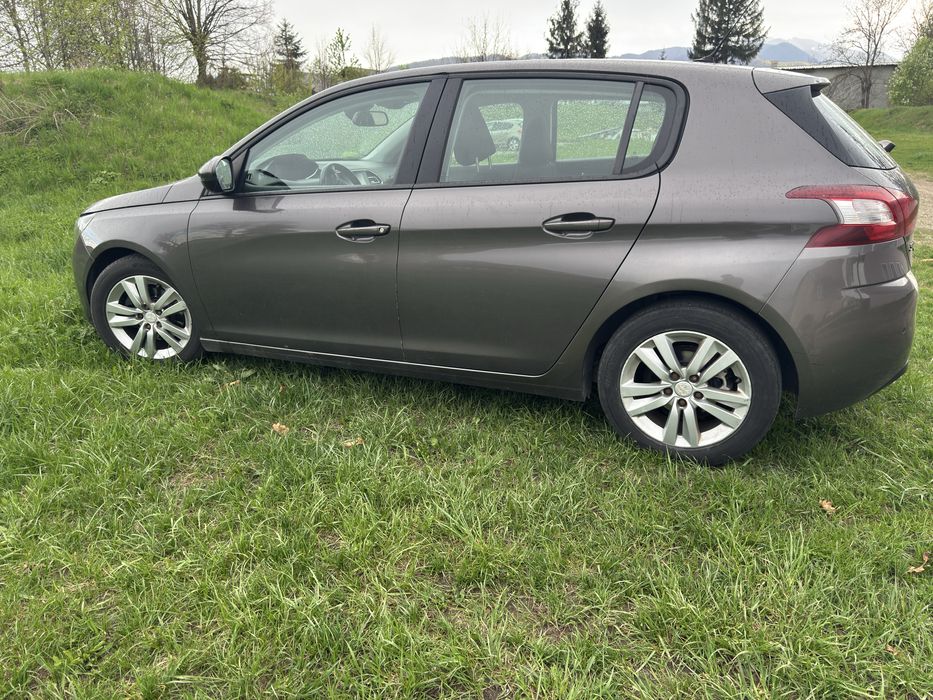 Peugeot 308 model 2015