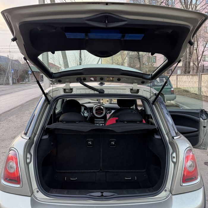 Продам Mini Cooper 2007 года