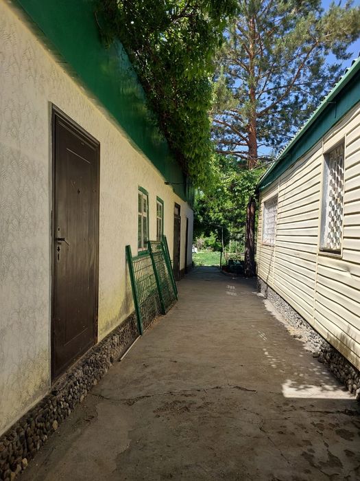 Продам дом с магазином