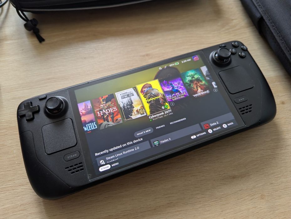 Steam Deck OLED 1TB + док-станция