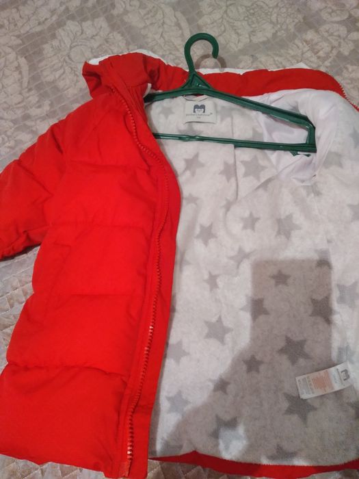 Продам демисезонную куртку