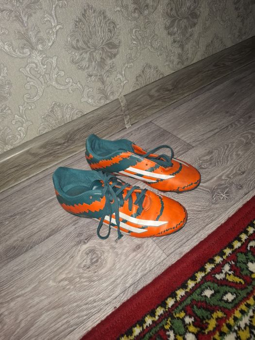 Бутсы   оригинал adidas