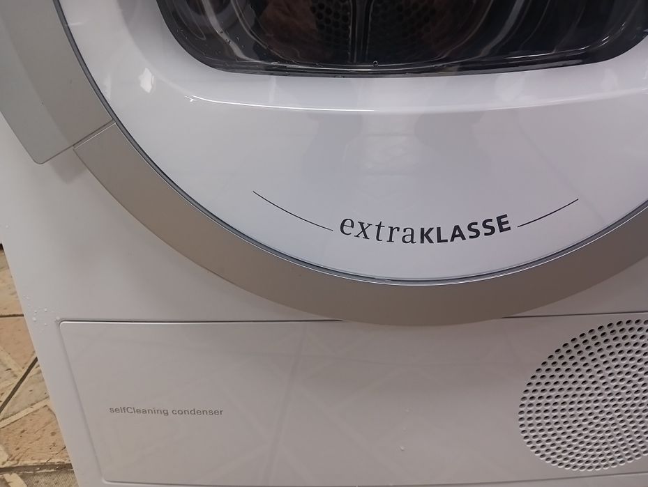 Сушилня с термопомпа Сименс Siemens IQ 590  8кг с две години гаранция!