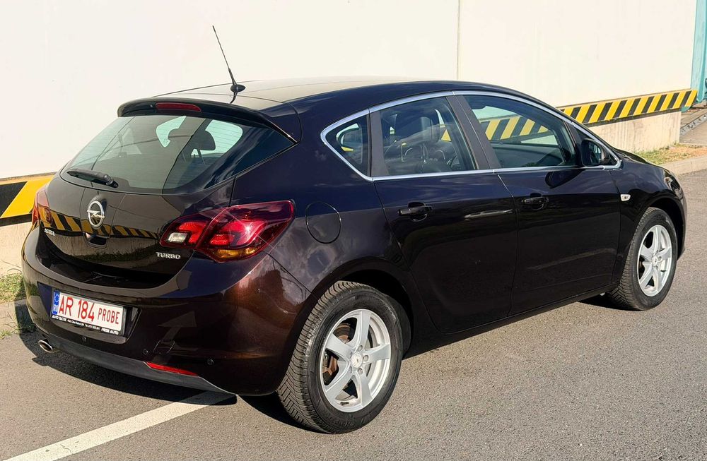 OPEL Astra 2012 — imagine 3