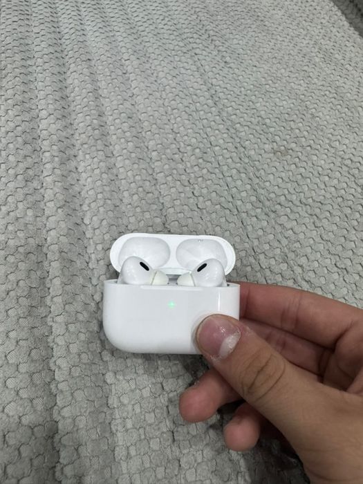 AirPods Pro в отличном состоянии