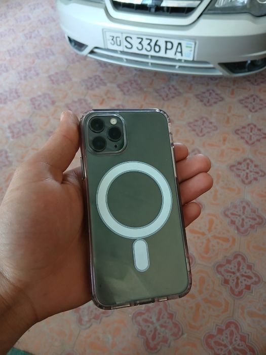 iphone 11 pro bor
