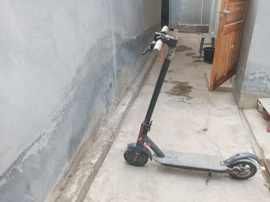Самокат электрический продам