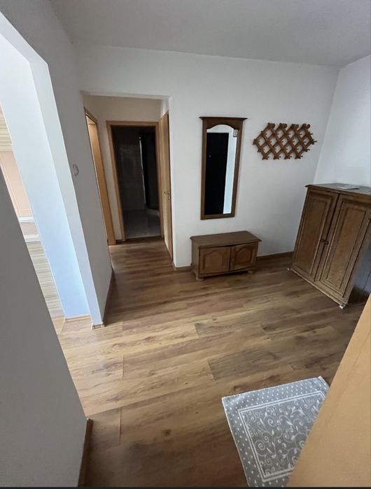 Inchiriez apartament 2 camere