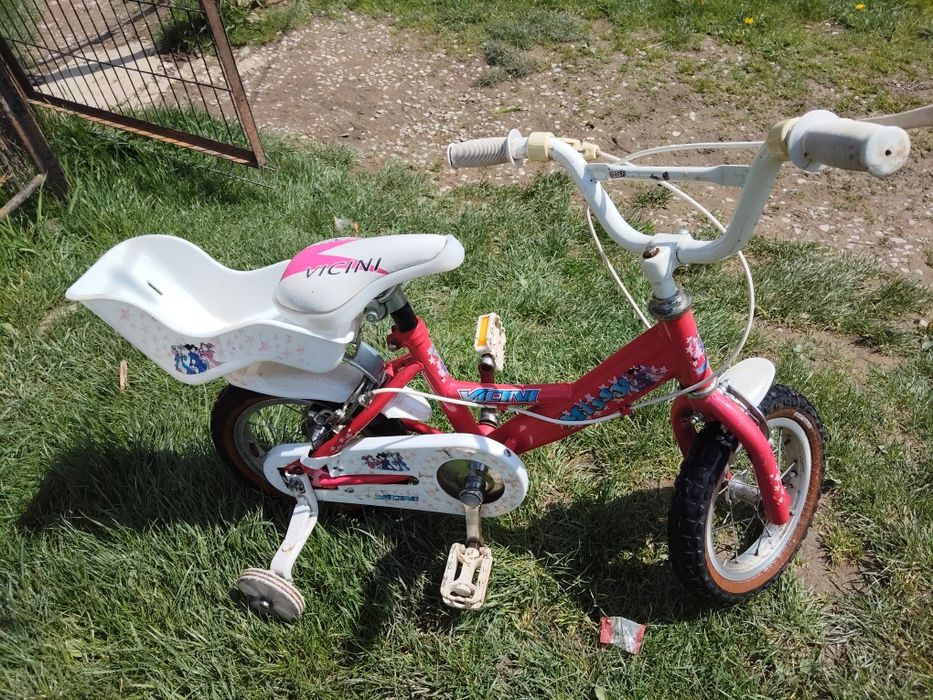 Bicicleta fetita , vârstă 2 - 5 ani !