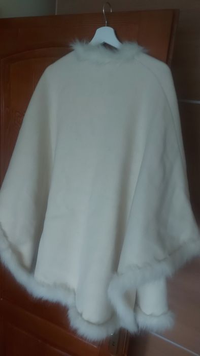 Cardigan alb dim piele cu blanita