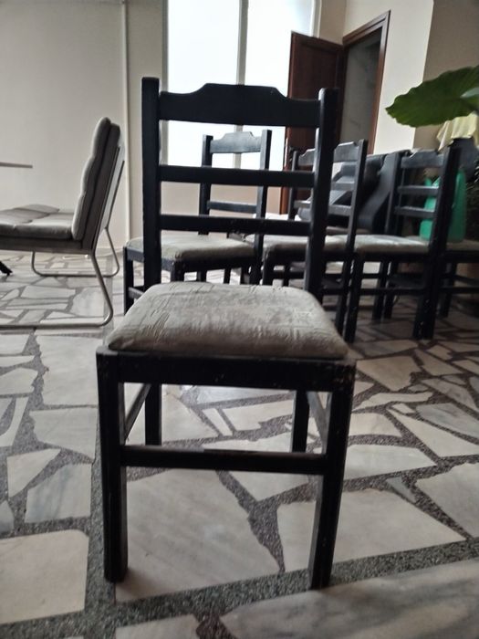Дървени столове 20+ броя