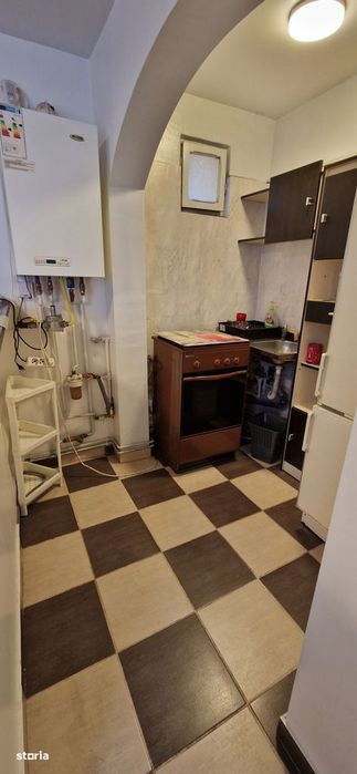 Apartament 2 camere, 32 mp, zona Bariera Valcii