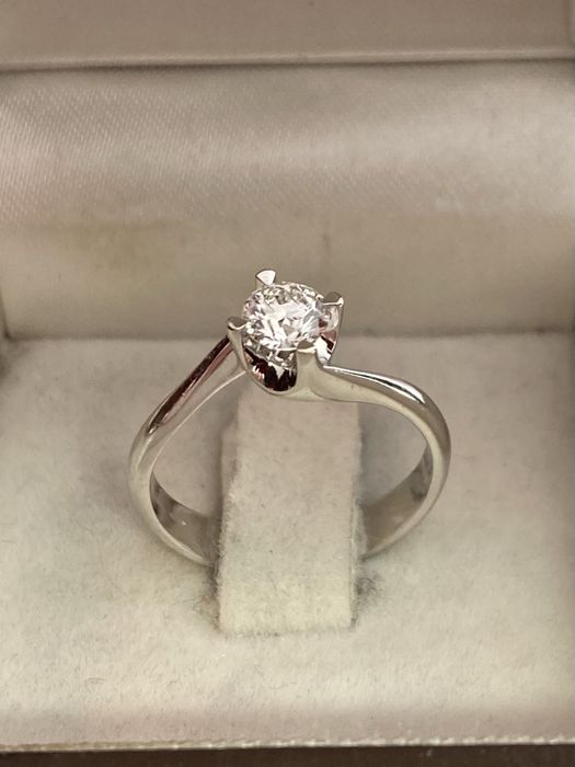 Inel Teilor aur alb 18kt.cu diamant 0.42ct