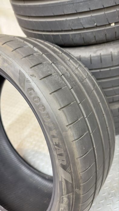 Летни гуми 245/35 R19 Good Year