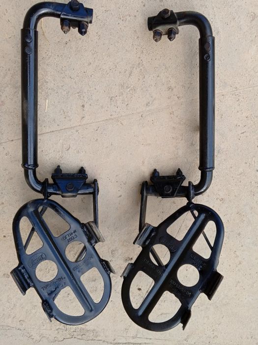 Продается кокти дерево и бетон