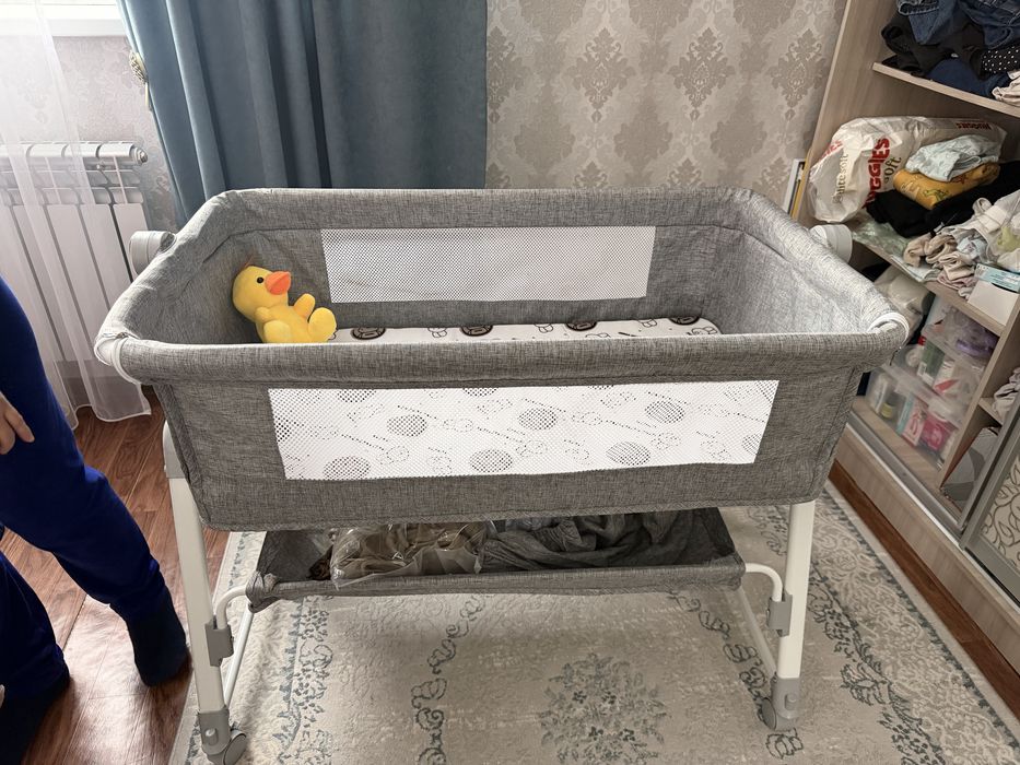 удобная детская кроватка