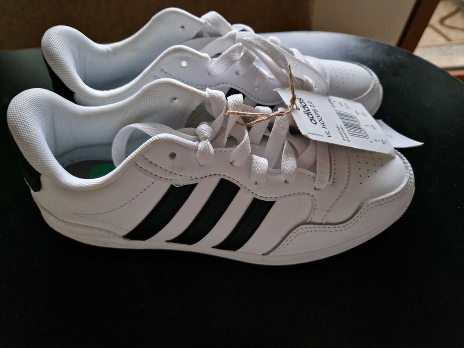 Маратонки Adidas 37 номер