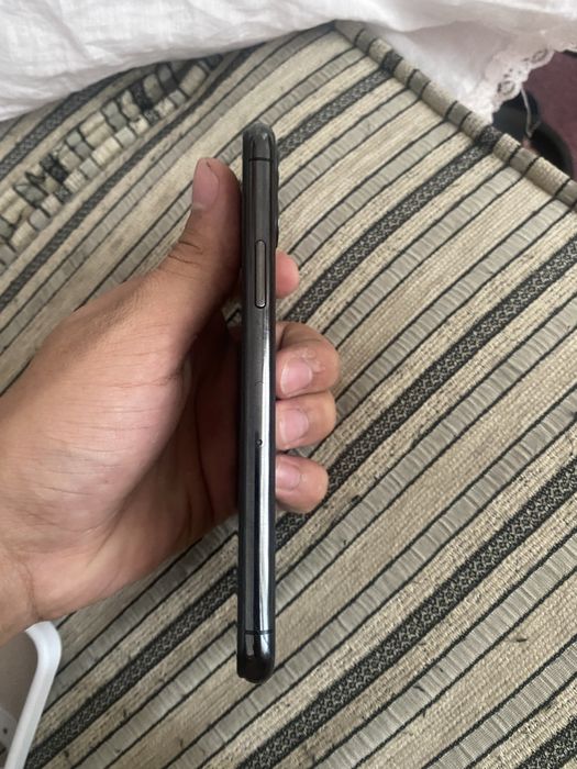 iPhone 11 Pro память 256 ёмкость 72%