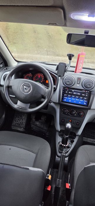 Dacia Logan 1.2 + Gpl Navigatie / AC