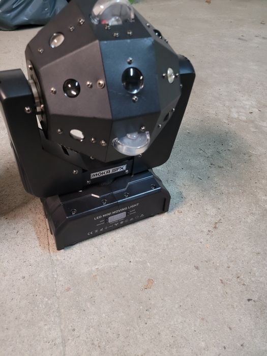 Setup dj - lumini si stative de lumini