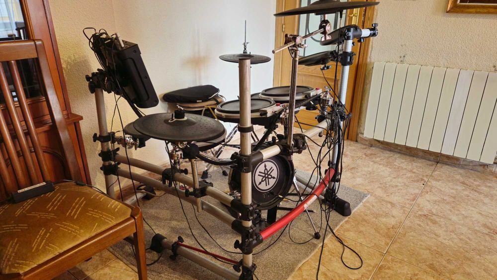 Електронни барабани Yamaha 900k