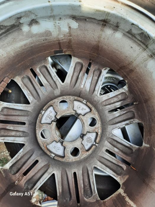 Ляти джанти с гуми за ФОРД, 15цола