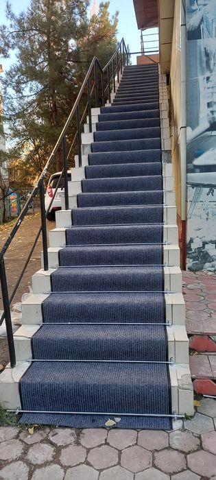 Kavralan gilam optim sotamiz ustonofka qilamiz narxi keshilgan arzon v