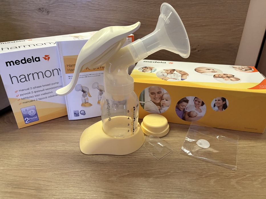 Ръчна двуфазна помпа Medela Harmony