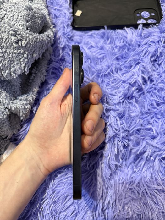 Продам айфон 15 про макс на 256 гб