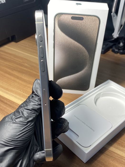 iPhone 15 Pro Max • 512 GB • Natural Titanium