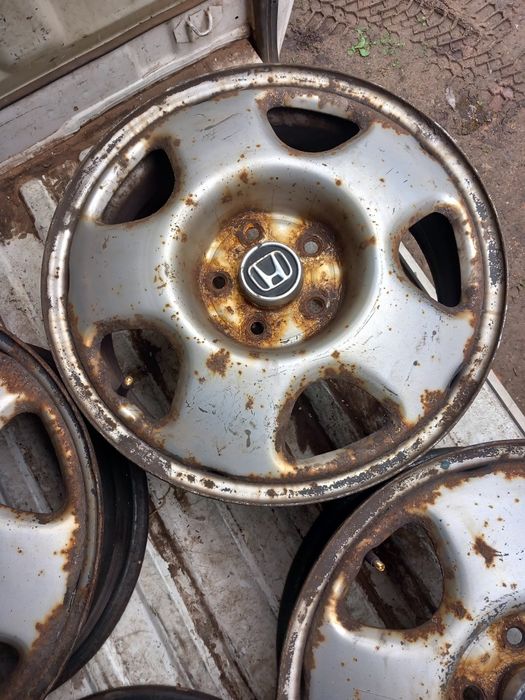 4ри бр железни джанти 17цола 5×114,3; ет.45; 64.1мм,оригинални Хонда