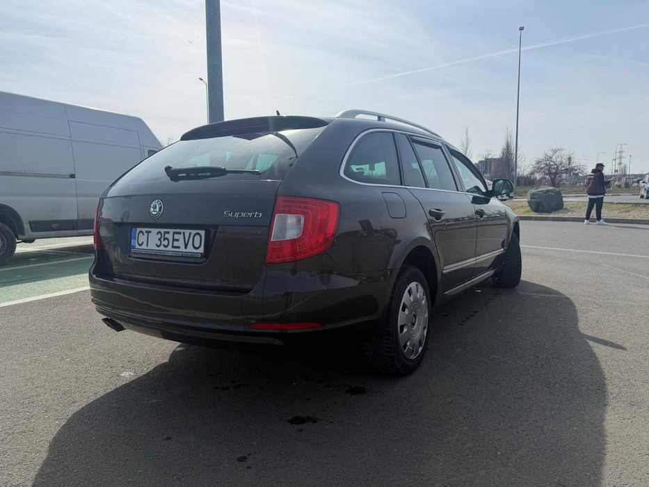 skoda superb 2010