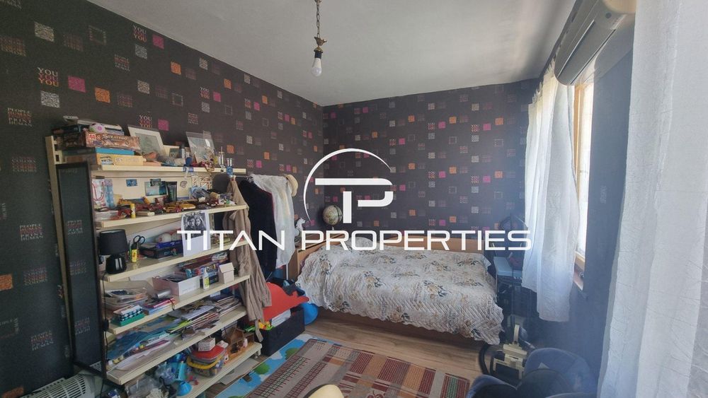 Продава се Четиристаен апартамент в Пловдив, Каменица 1 - 101 кв.м за 1585 €/кв.м - Снимка #8
