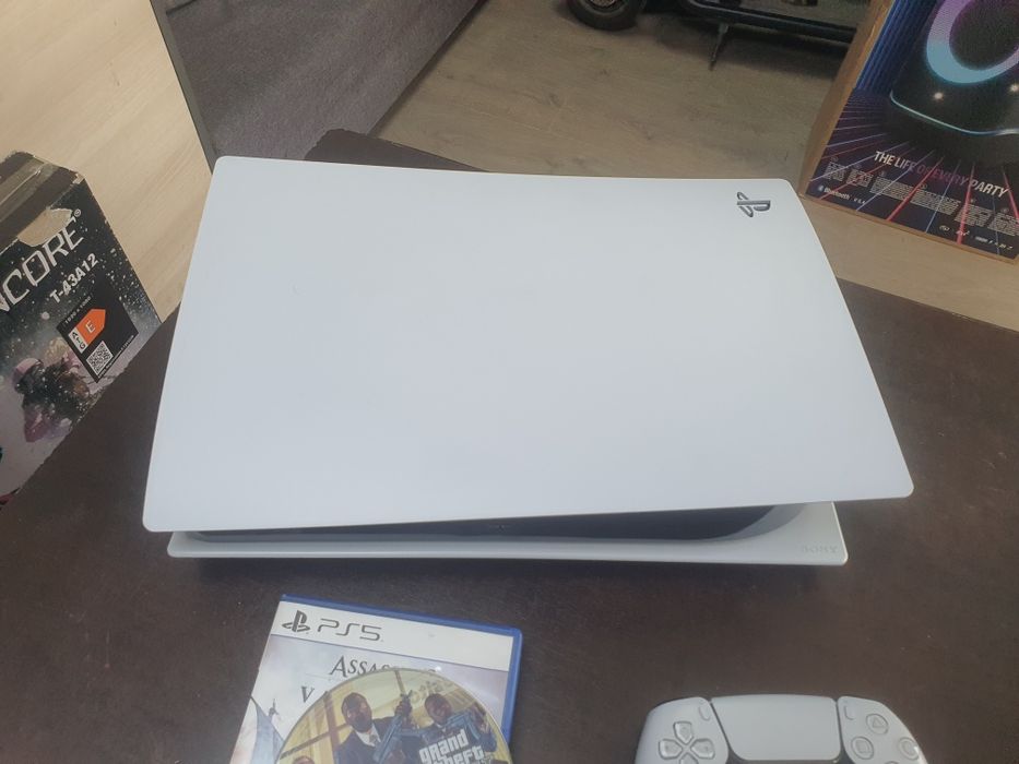 Конзола Sony Playstation 5 ( CFI-116A) 1TB DISC Edition