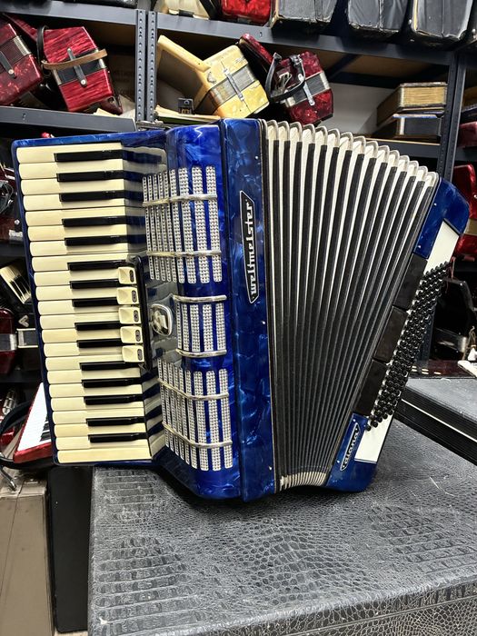 Acordeon nemtesc Weltmeister Diana cu 96 basi