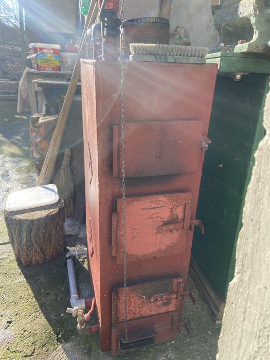 Котел твърдо гориво