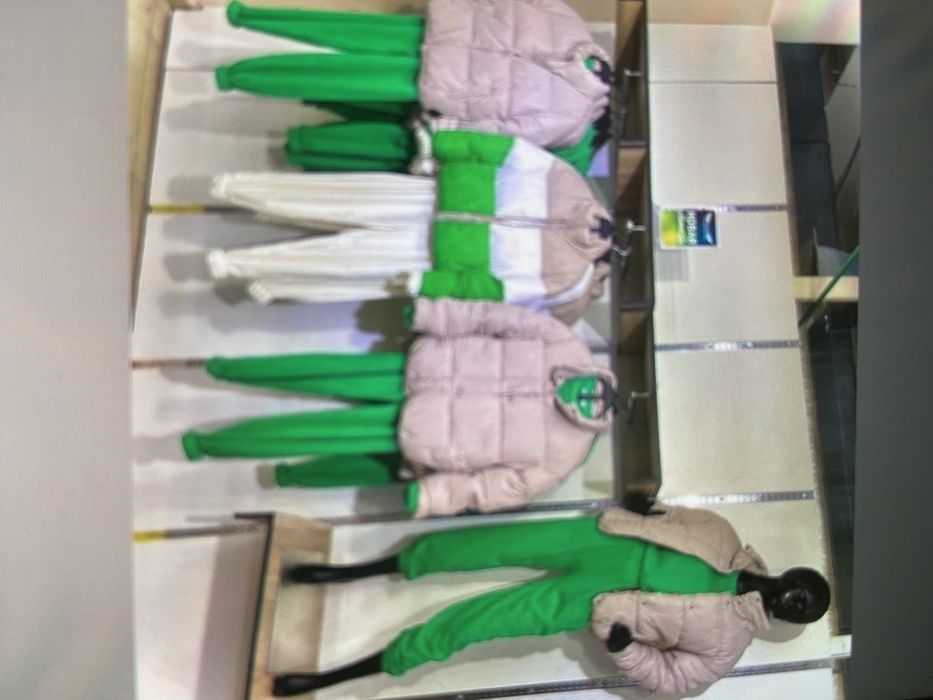 Срочно продам куртки