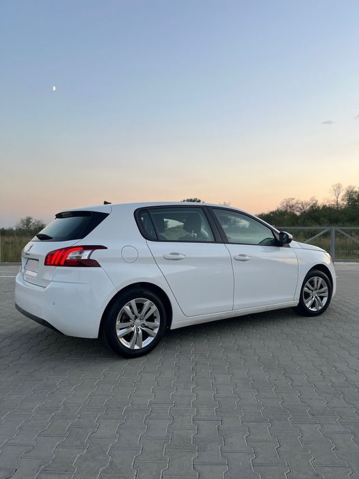Peugeot 308 1.6 HDI - Consum mic, ideala pentru oras!