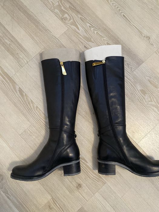 Продам сапоги женские