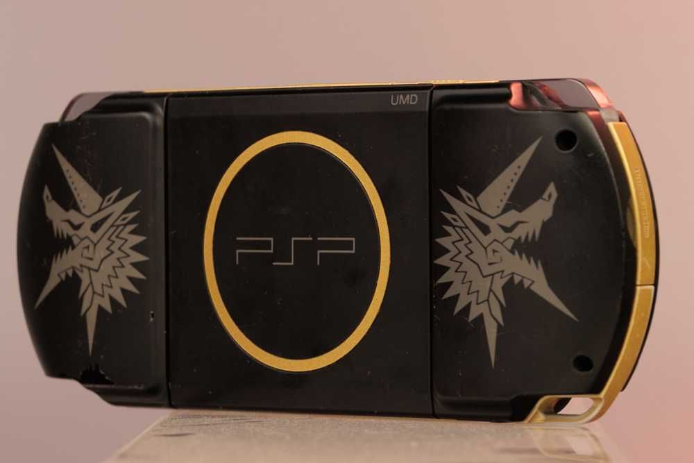 Sony PSP 3000 Monster Hunter 3 Special Edition (+прошивка, игры)
